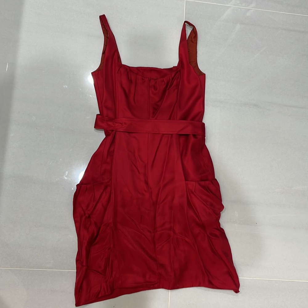 Dress - Picture 5 of 5